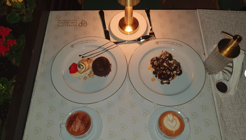 انتريكوت كافيه دي باريس - العلا