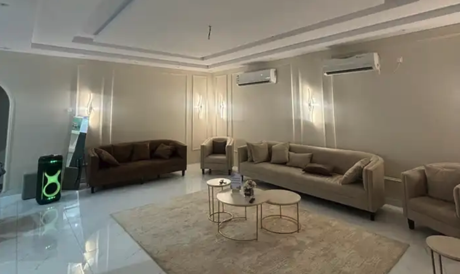 استراحة قسمين للايجار اليومي 499